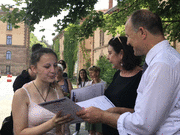 IMG_2395_t.gif