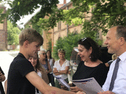 IMG_2400_t.gif