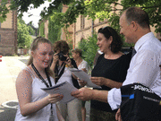 IMG_2405_t.gif